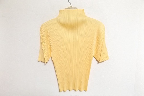 Z9638：PLEATS PLEASE ISSEY MIYAKE（プリーツプリーズ イッセイミヤケ