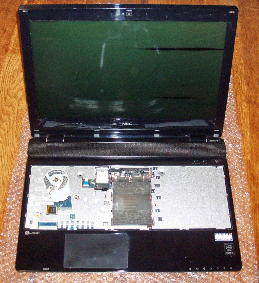 33 超美品 NEC LAVIE NS20A/J フルHD AMD A6-9220 /4GB /HDD1000GB