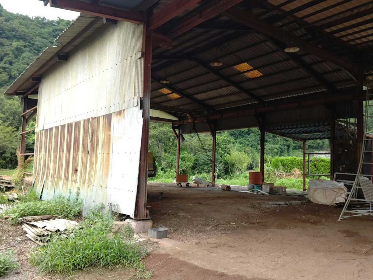 H50 解体渡し 東西南北ホイスト付き 工場 工場 鉄骨の倉庫 物置小屋 プレハブハウス ユニットハウス 平屋 軽量鉄骨 約9 5m 10ｍ 物置一般 売買されたオークション情報 Yahooの商品情報をアーカイブ公開 オークファン Aucfan Com