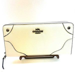 コーチ 財布 白のヤフオク!の相場・価格を見る｜ヤフオク!のコーチ 