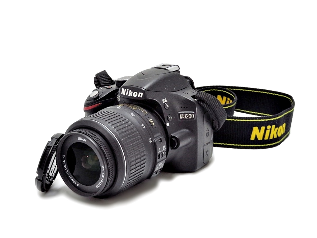 Nikon D3200 AF-S DX NIKKOR 18-55mm 1:3.5-5.6G VR ニコン デジタル一眼
