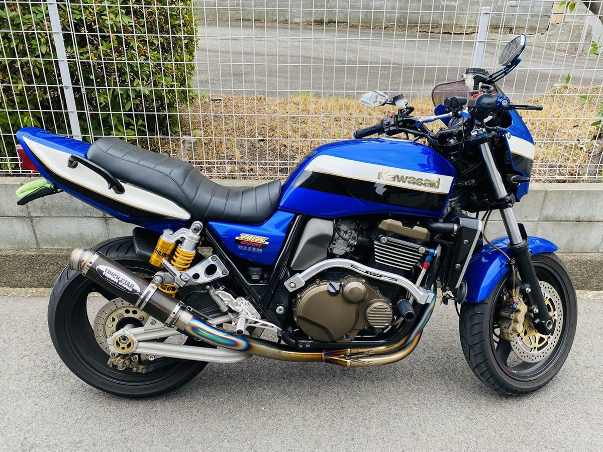 ZRX1200R Kawasaki – 車検切れ 走行距離10604キロ 0 KAWASAKI ZRX1200R