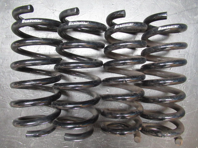 ○ 社外品 BERTOCCHI ベルトッキ マセラティ ギブリ スプリング