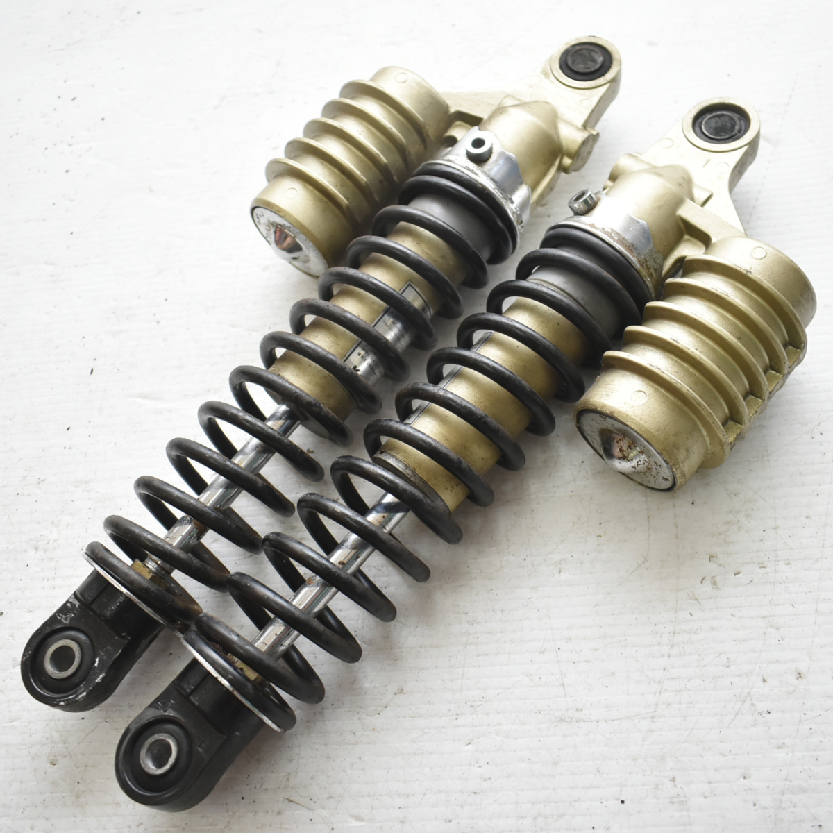 もから カワサキ ZRX400 ZR400E 純正 リアサスショック 全長390mm 【B】BCV