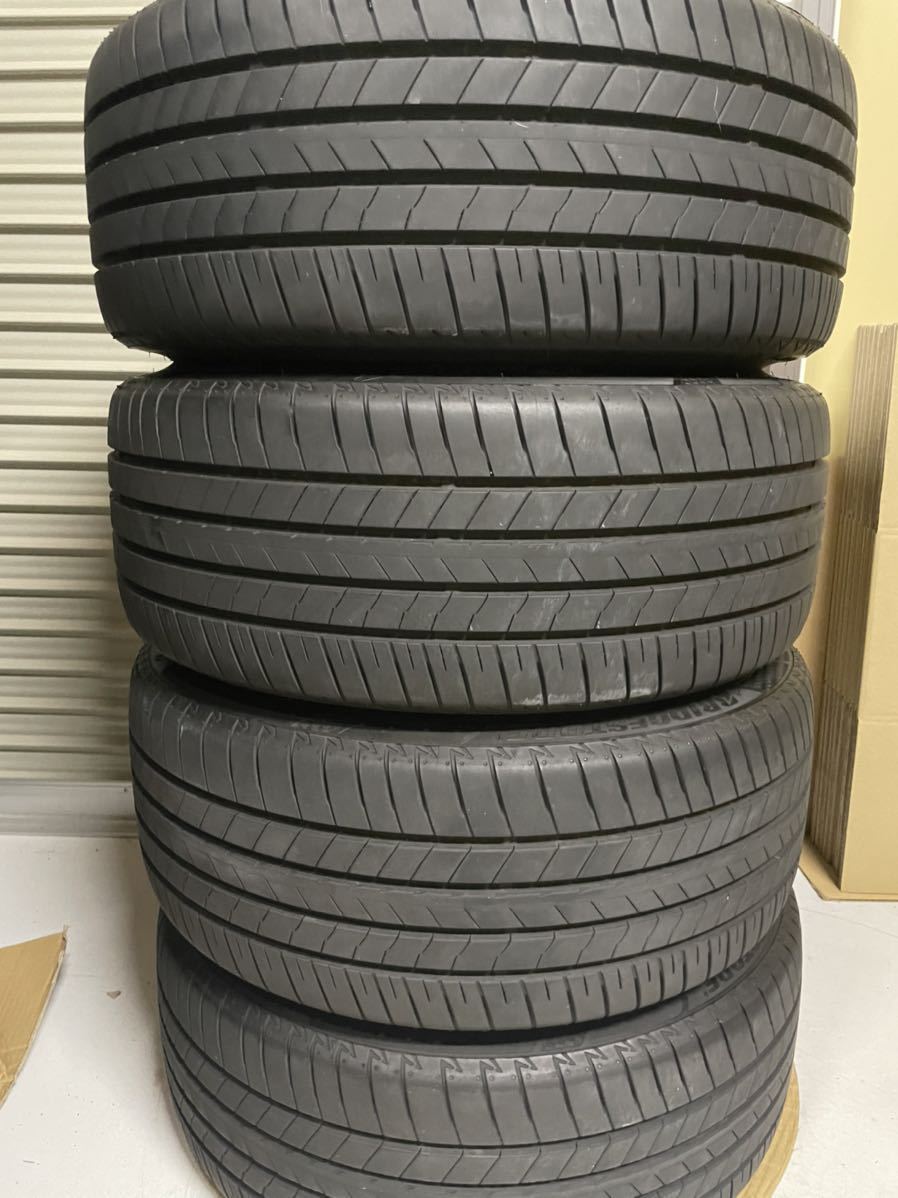 ☆ほぼ 新車外し☆ 納車外し 225/45R18 新型 220 クラウン RS S ☆ほぼ 新車外し☆ 納車外し 225/45R18 新型 220 クラウン RS S