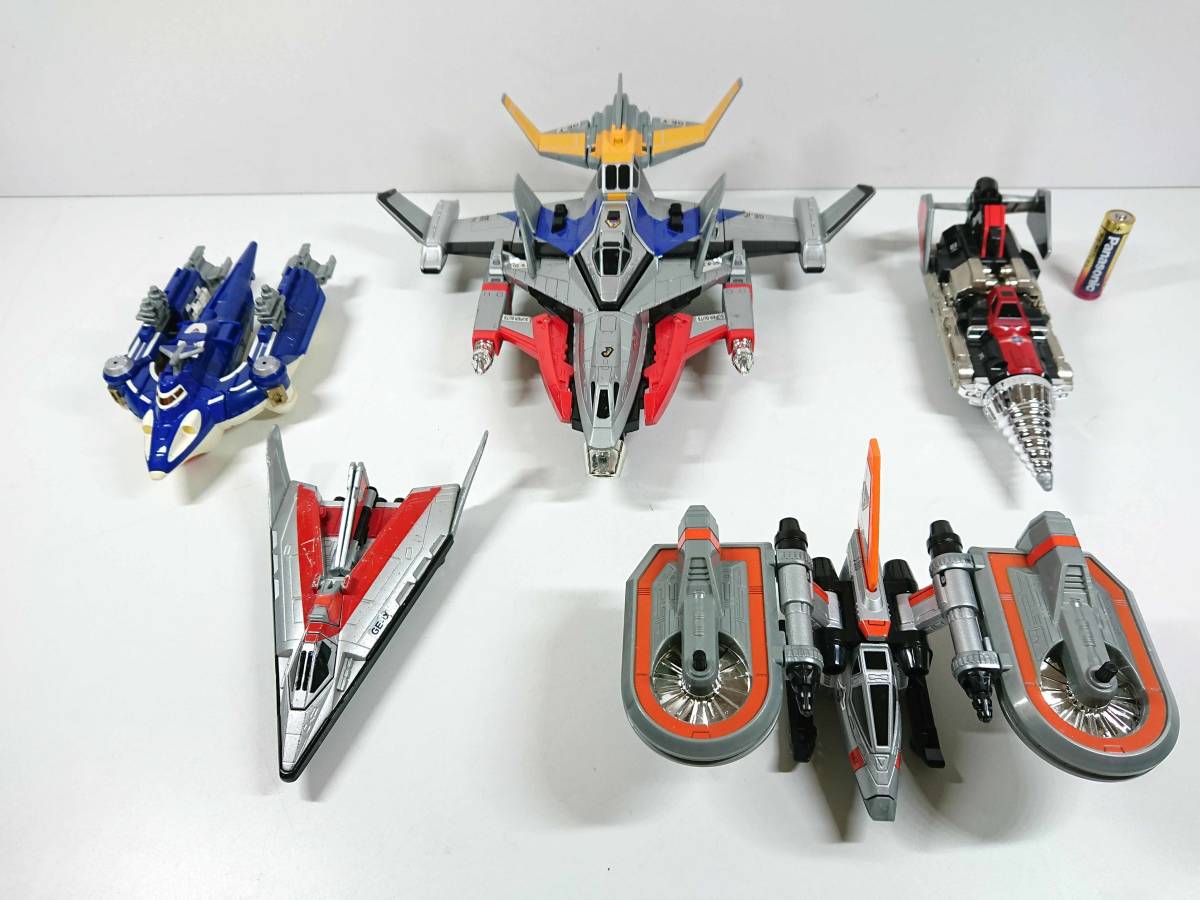 ウルトラマンダイナ ウルトラマンダイナ』より「ガッツイーグル」が