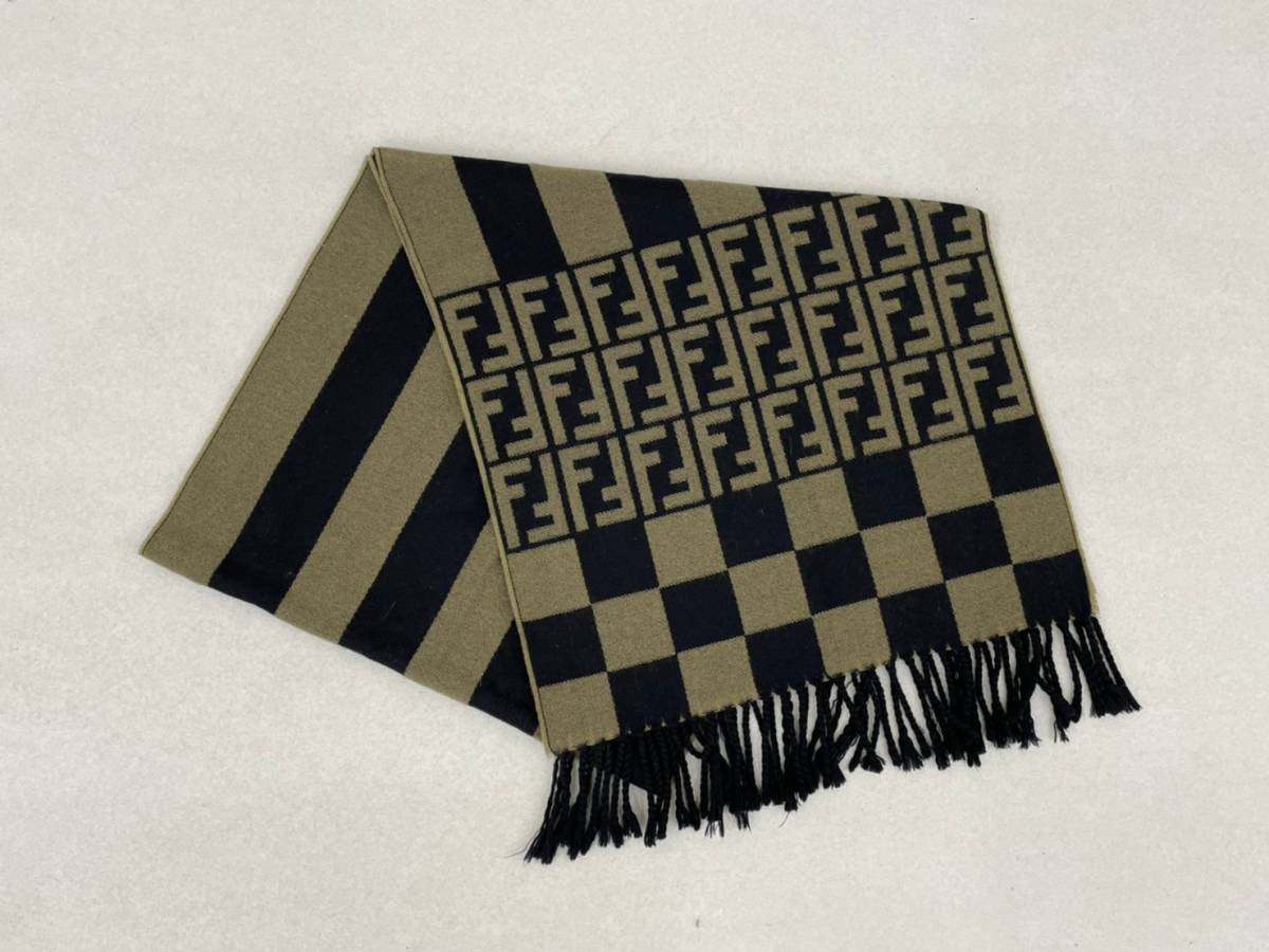 フェンディ マフラー ウール 100% ズッカ柄 ユニセックス FENDI