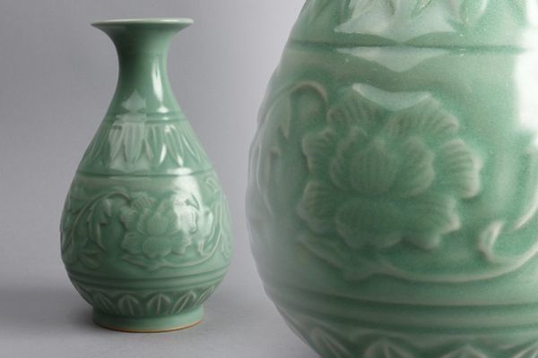 龍泉窯 青磁 花瓶 美品 龍泉 高さ18.5 【氷】中国古玩 中国美術 唐