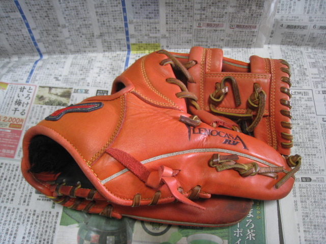 即戦力 ミズノ グローブ グラブ オレンジ系 軟式用？ 内野手用