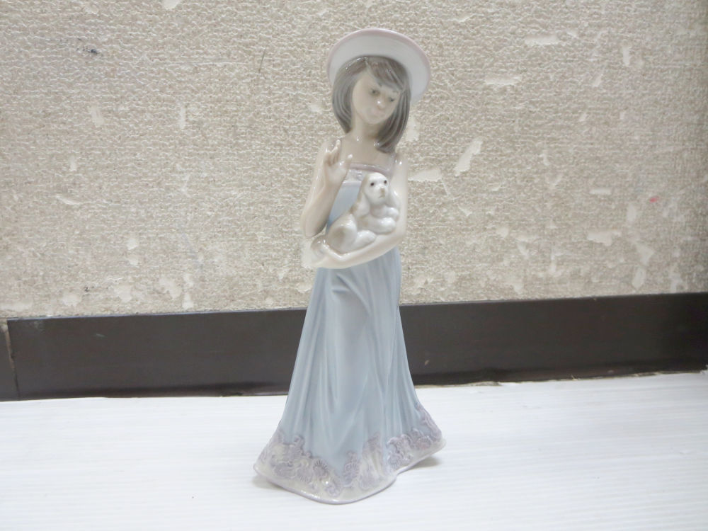 3887-3)美品 LLADRO リヤドロ 少女エリザベス ＃5645 フィギュリン