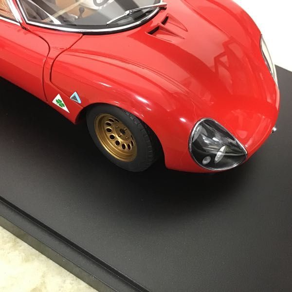 1円～ オートアート 1/18 アルファロメオ 33 ストラダーレ