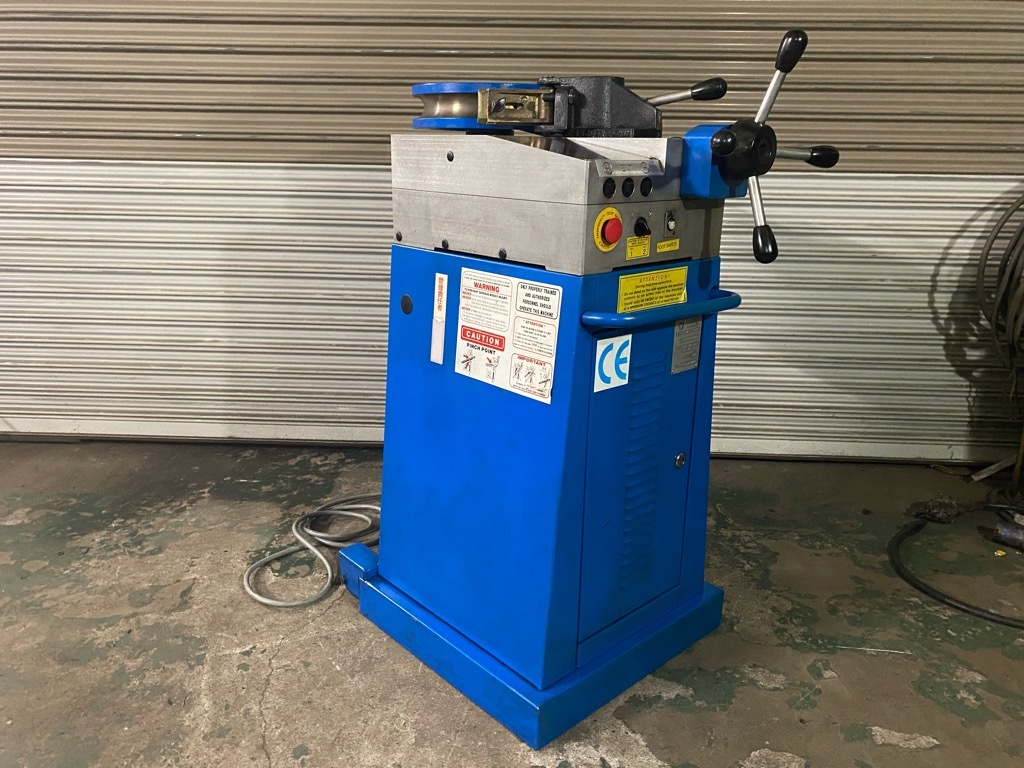 s837700316.3