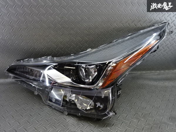トヨタ純正 ZVW50 ZVW51 ZVW55 50系 プリウス 後期 LED ヘッドライト ヘッドランプ 左側 助手席側 KOITO 47-104 棚2K24