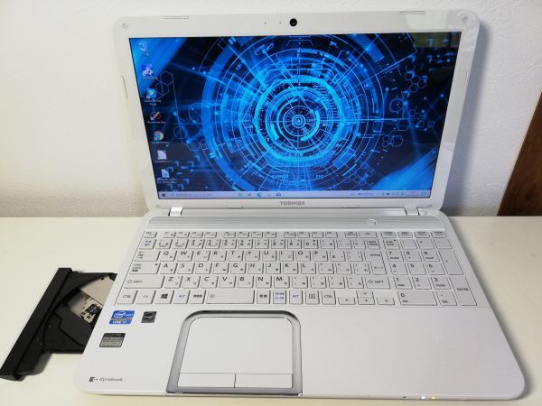 dynabook 東芝 : [ 中古ノートパソコン⁄WPS Office ] T552（ノートPC