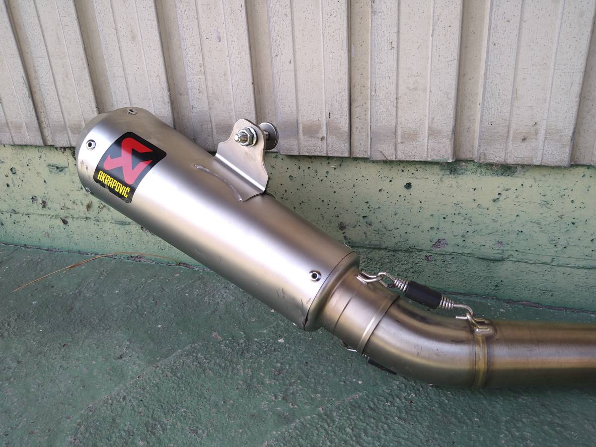 YZF-R25用 AKRAPOVIC アクラポビッチ レーシングライン フル