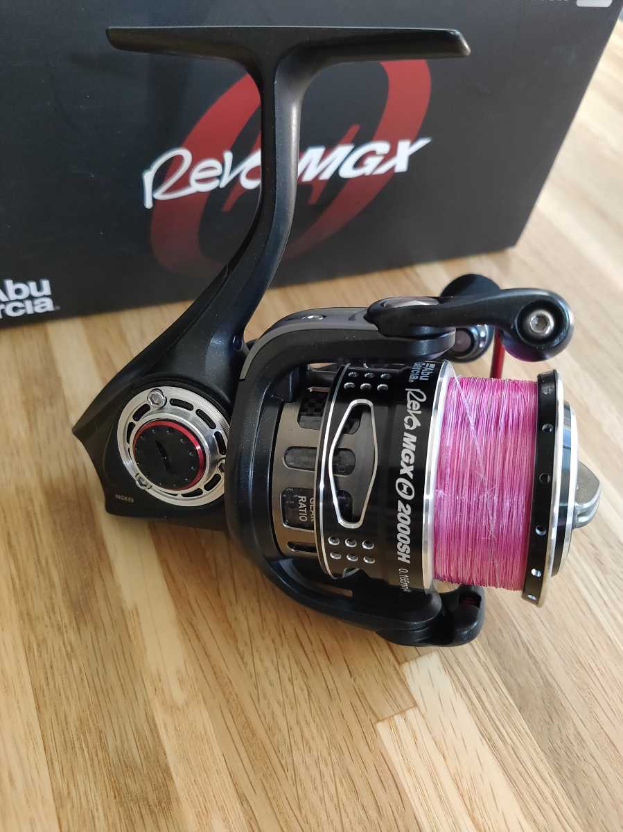 アブガルシア REVO MGX 2000SH 6.2:1 アブガルシア REVO MGX 2000SH