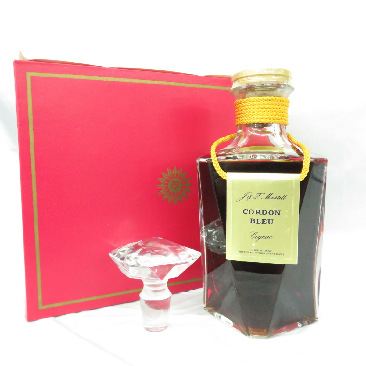 【未開栓】MARTELL マーテル コルドンブルー バカラボトル ブランデー 730ml 40% 箱/替え栓付き 10836878