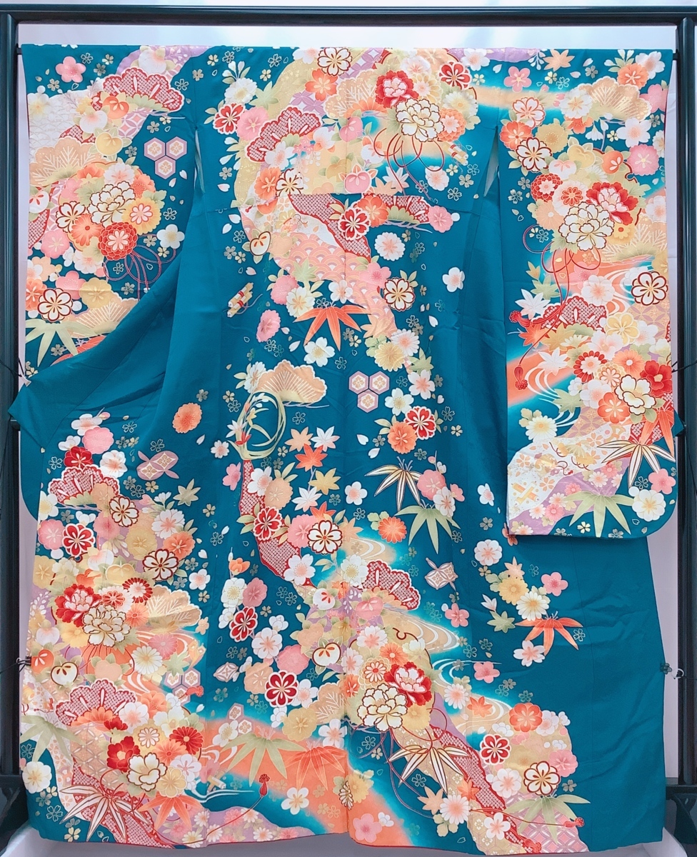 きものcocon☆振袖☆身丈167.5/裄67/正絹/緑系/金駒刺繍/さわやか