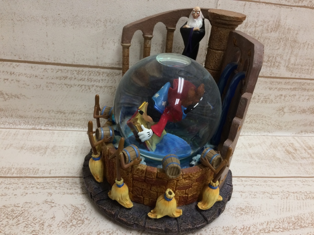 ファンタジアミッキー スノードーム オルゴール 希少ディズニースノードームオルゴール ファンタジア ミッキー