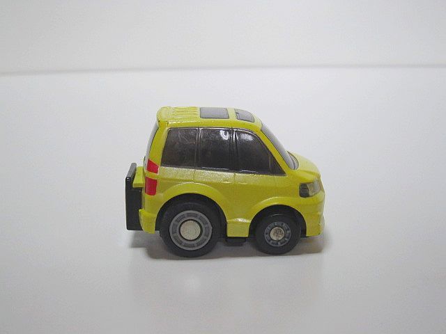 モーターチョロQ☆トヨタ ノア60系（イエローパール） 不動車 