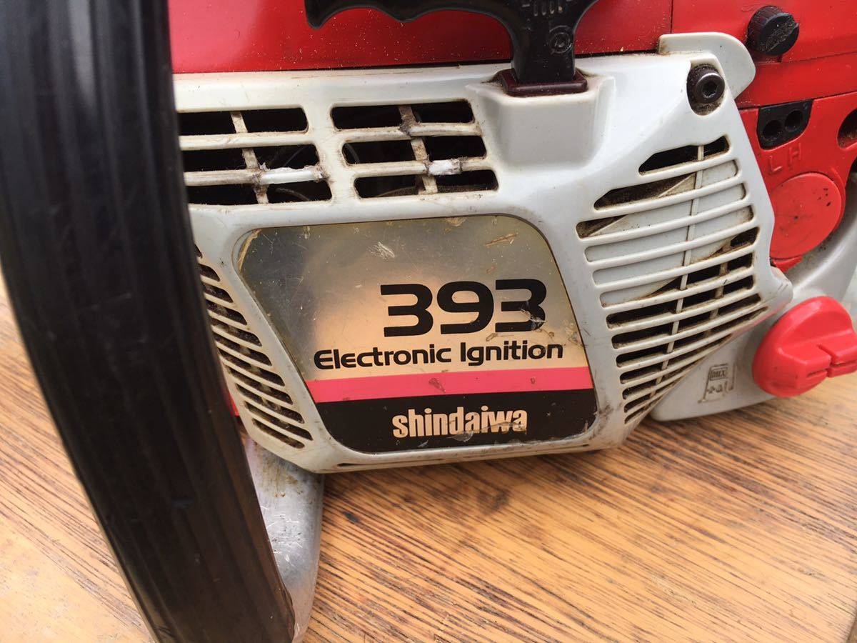 新ダイワ エンジンチェーンソー エンジンチェンソー 木 中古品 新 