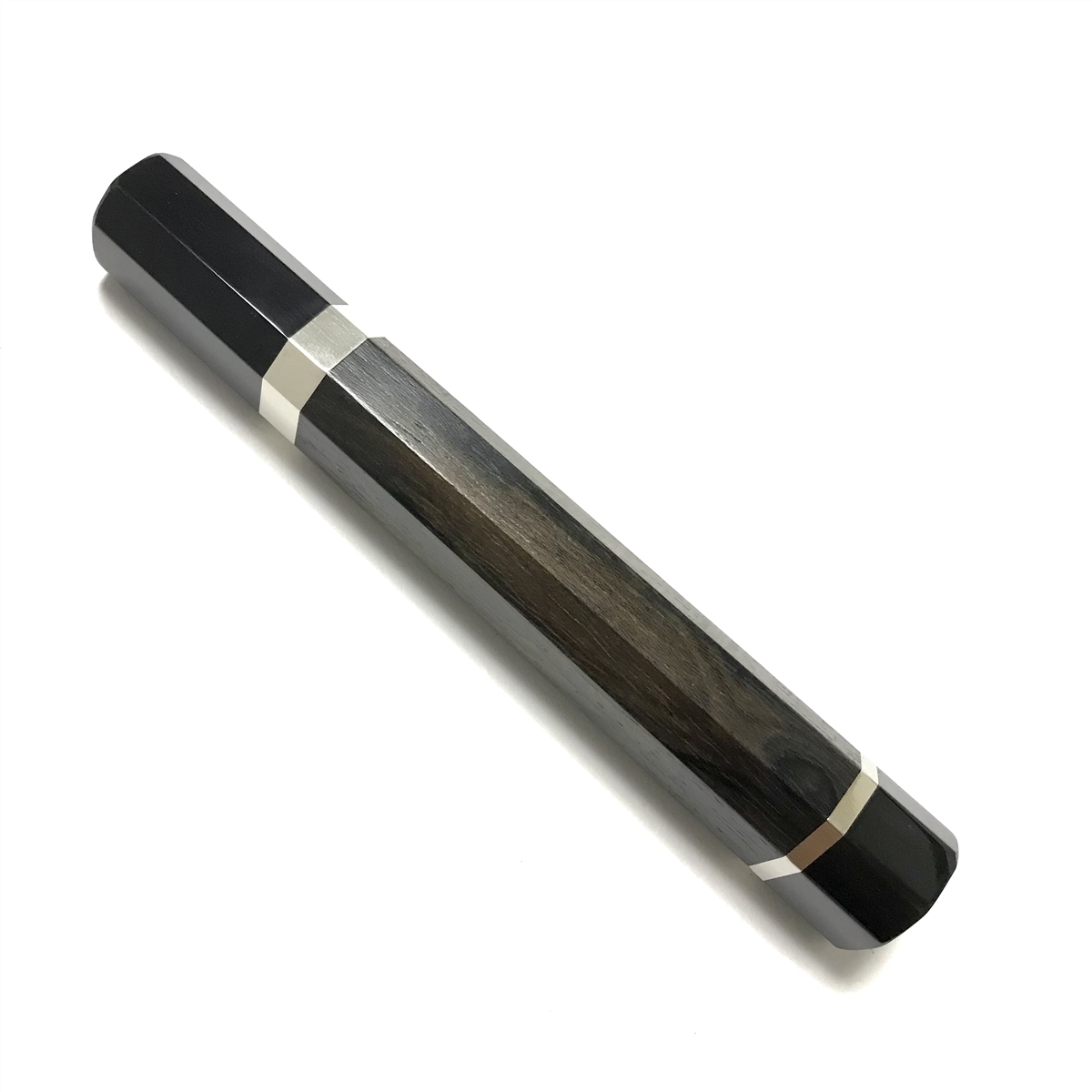 柳刃330 黒柿の木 黒檀柄 銀三 330mm 両端黒水牛角 切付柳刃 鍛造 表鏡面仕上げ 鞘付き-歌舞伎ナイフ 柳刃尺一用 牛刀 高級銘木☆三段銀巻 三段銀巻 ☆ 株式会社山脇刃物製作所