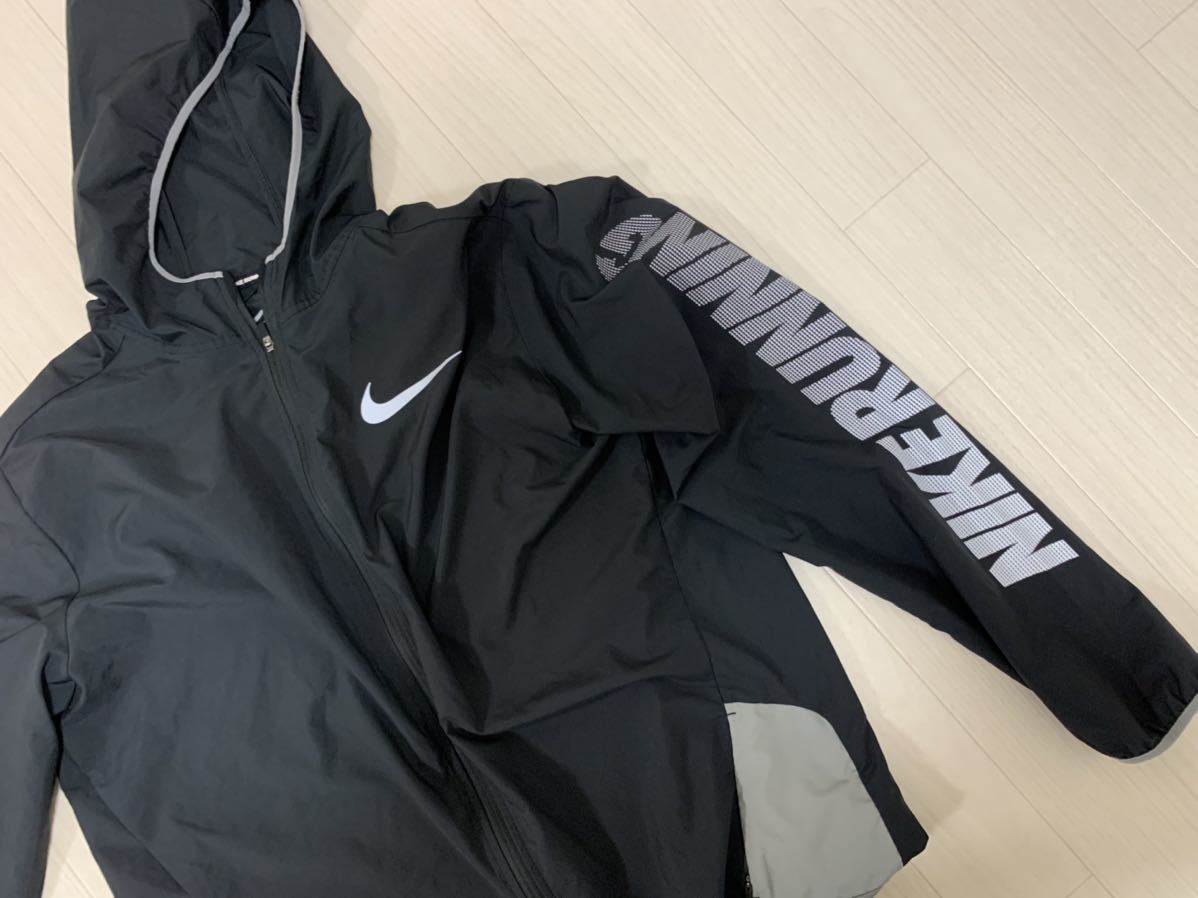 NIKE ナイキ ナイキランニング ウィンドブレーカー L ウインド