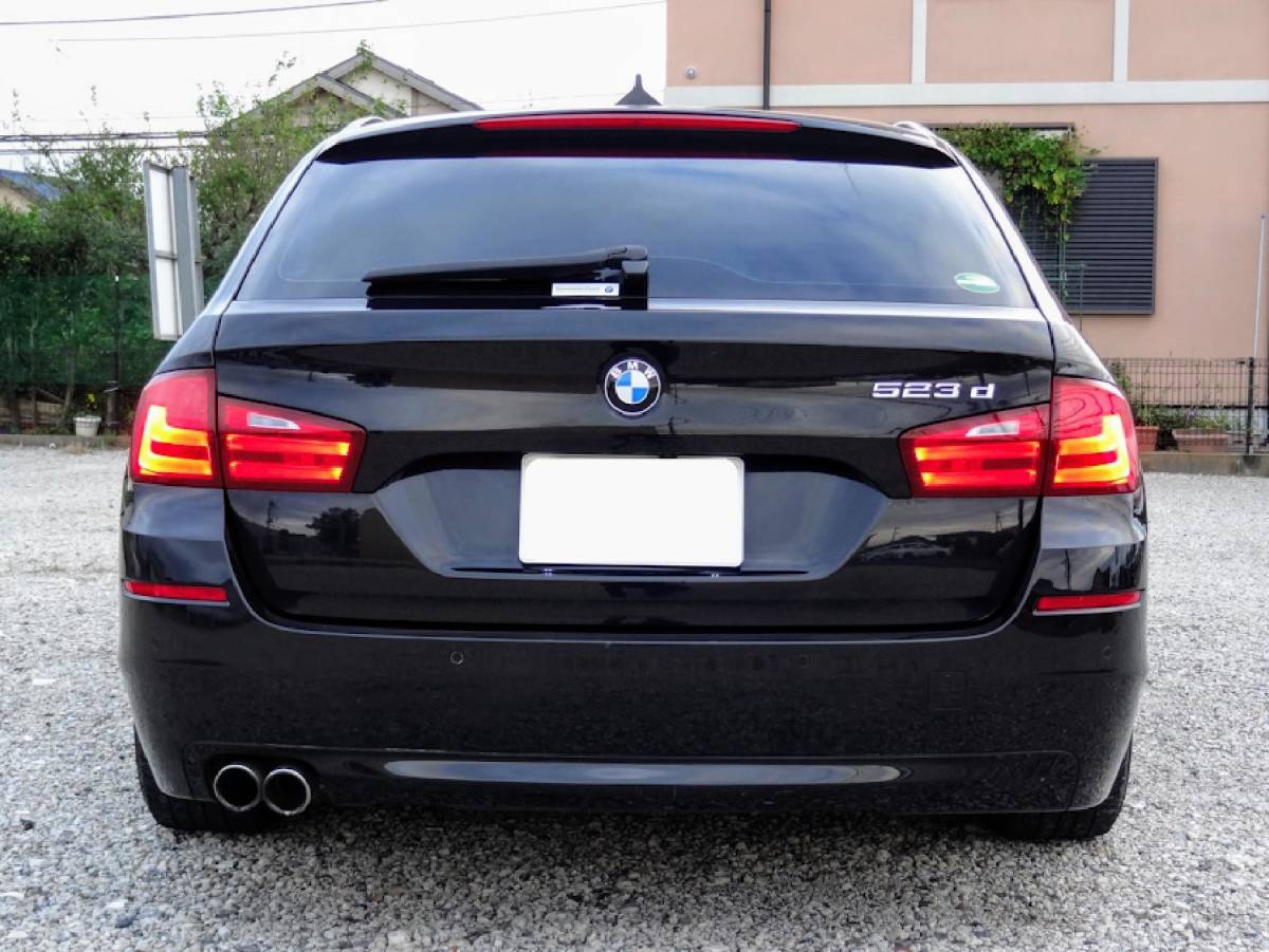 売り切りBMW 523d ディーゼル ブルーパフォーマンス ハイラインPKG 25 