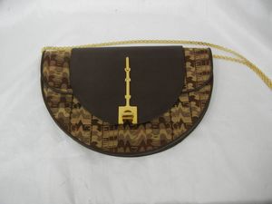 Nazareno Gabrielli イタリア製 ながい レザーショルダーバッグ 