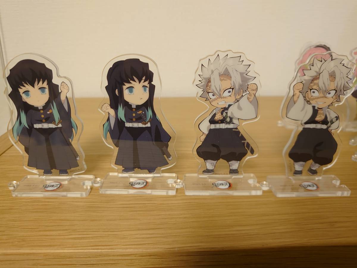 Ufotable 鬼滅の刃繋がるランダムアクリルスタンド 柱セット 煉獄 宇髄 