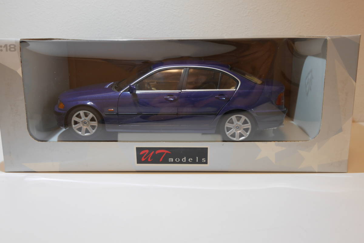 BMW 3シリーズ E46 328i 1999年モデル　1/18スケール　UTモデルズ BMW 0 328i | (E46),1999 3シリーズツーリング（BMW）1999年10月〜2005年10月販売終了モデルの