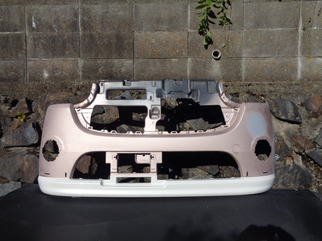 限定送料込み　ムーヴキャンバス　LA800S　フロントバンパー　本州四国送料無料　サフ補修済　塗装用　取付OK