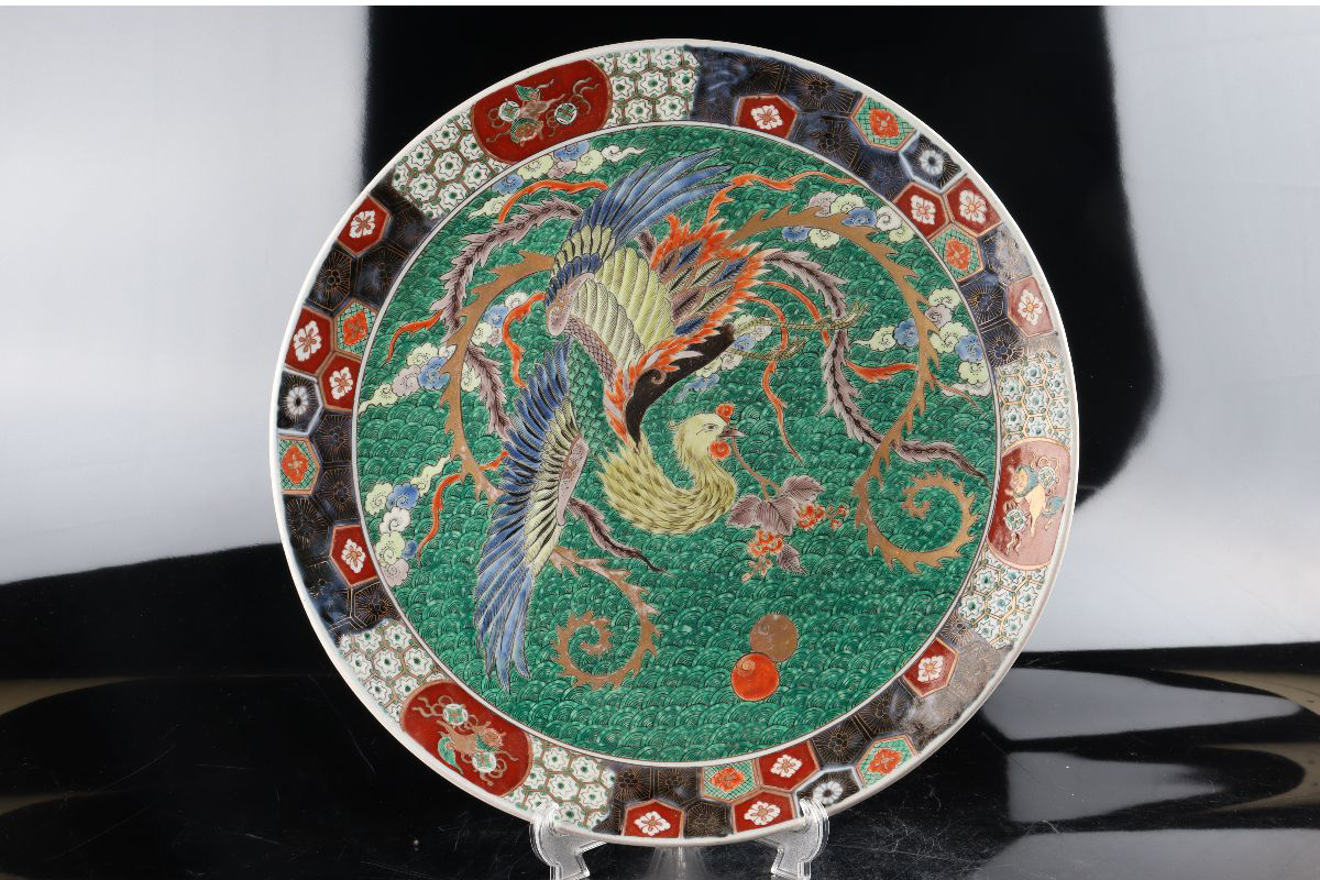 古伊万里 金彩色絵桐に鳳凰図花文大皿 径一尺八寸オーバー 江戸時代