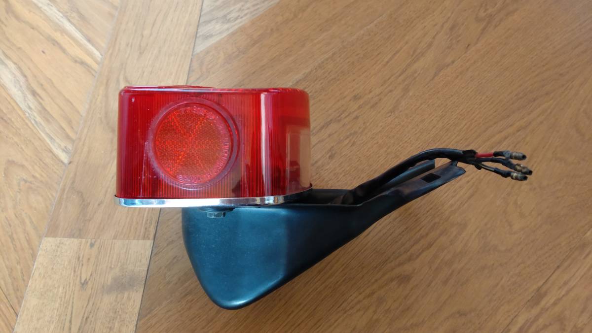 ナンバーブラケット テールランプ Z1Z2 検索用 角度付き 汎用 スモーク
