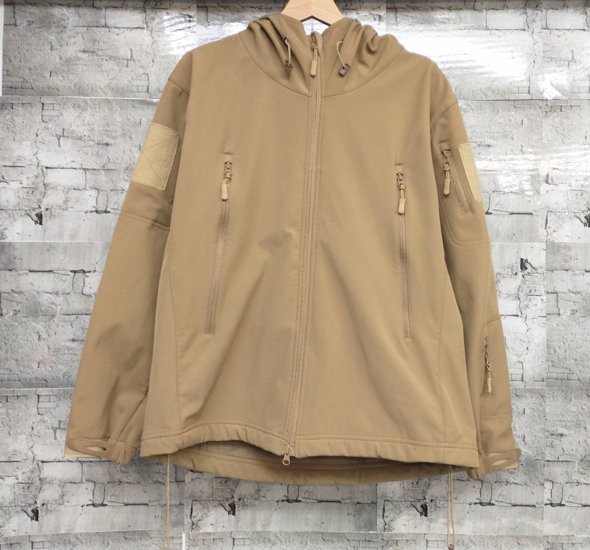 【人気セール，HOT】 TAD GEAR タドギア タクティカルジャケット シェルジャケット マウンテンパーカー USA製 サイズM ベージュ 店舗受取可(Mサイズ)｜売買されたオークション情報、yahooの商品情報をアーカイブ公開 Mサイズ