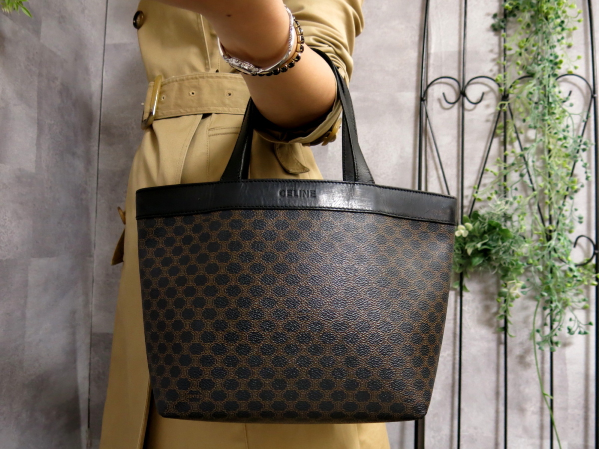 SALE，高品質 CELINE オールド セリーヌ マカダム ブラゾン PVC カーフ レザー 本革 トート バッグ 黒 茶 腕掛け ヴィンテージ Js22137(トートバッグ)｜売買されたオークション情報、yahooの商品情報をアーカイ かばん、バッグ