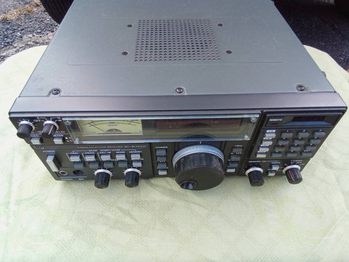 アイコム 受信機 AC-R7000 作動品 IC-R7000 ICOM 広帯域受信機 通信型