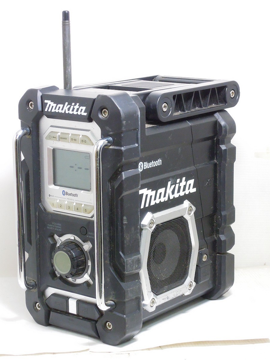 2372)マキタ makita Bluetooth搭載 充電式ラジオ MR106 ご覧頂きまして