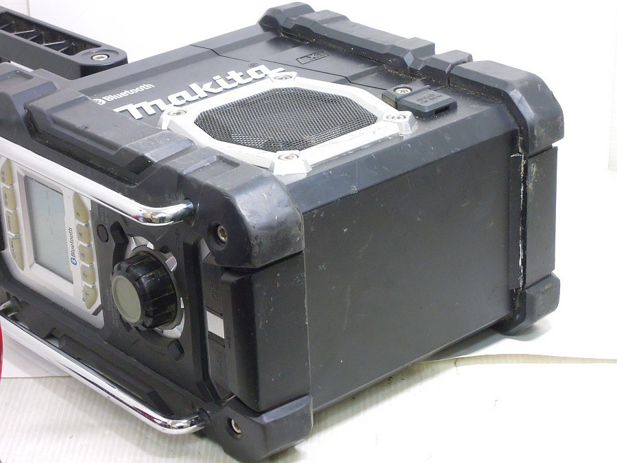 2372)マキタ makita Bluetooth搭載 充電式ラジオ MR106 ご覧頂きまして