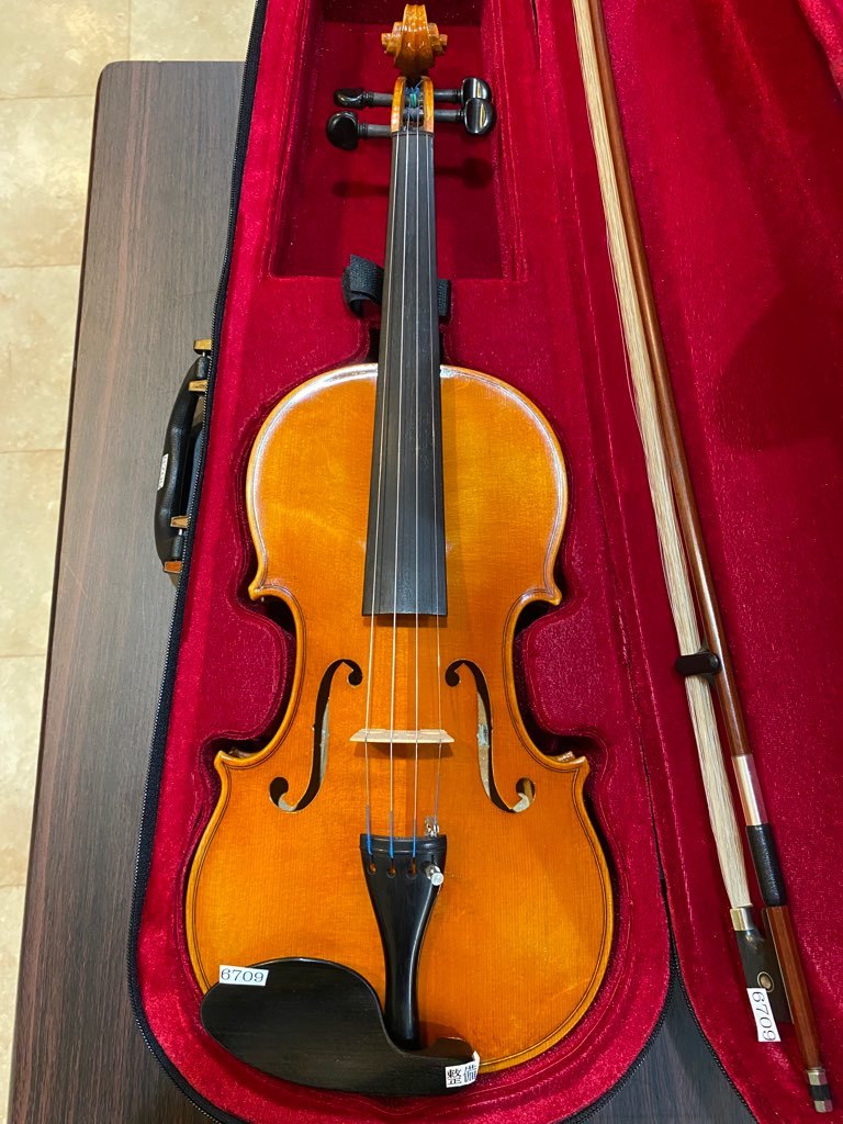 KH200 バイオリン カールヘフナー 4⁄4 Karl Hofner カール・ヘフナー