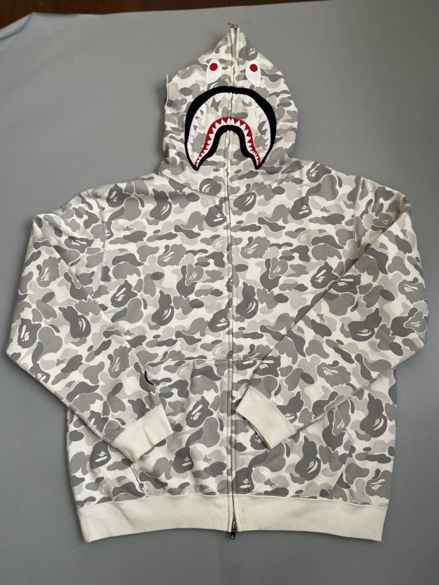 激レア APE NFS 限定 シャークパーカー グレー L パーカー kaws - メルカリ ☆激レア☆ 激レア APE NFS 限定 シャークパーカー グレー L パーカー kaws