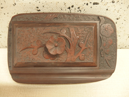 【安い，格安】 1110279w 龍泉作 赤間硯 花彫 品/重量 約1.2kg/17.2&times;11&times;4.5cm程/使用感あり/書道具 すずり(その他)｜売買されたオークション情報、yahooの商品情報をアーカイブ公開 - オークファン その他