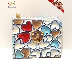 税込 アタオ 3つ折り財布 ハート 型押し加工 財布 Solarfarmsny Com