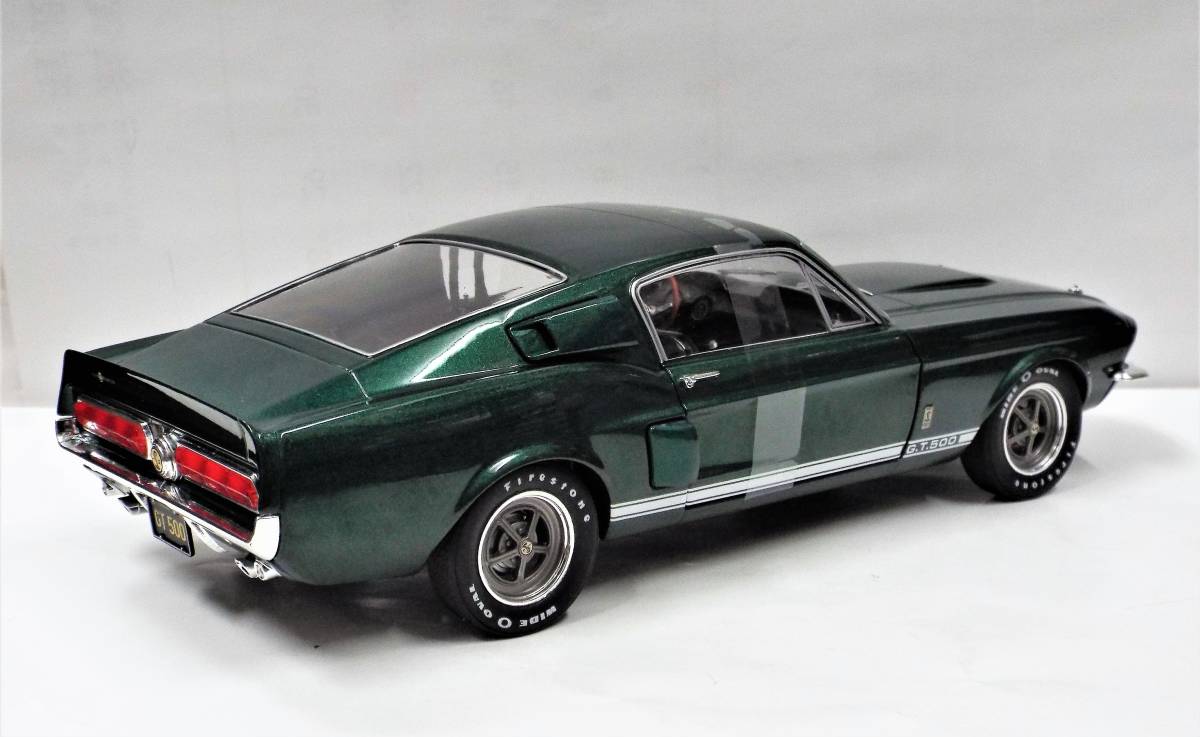 ソリド】1/18 フォード シェルビー マスタング GT500 1967年グリーン