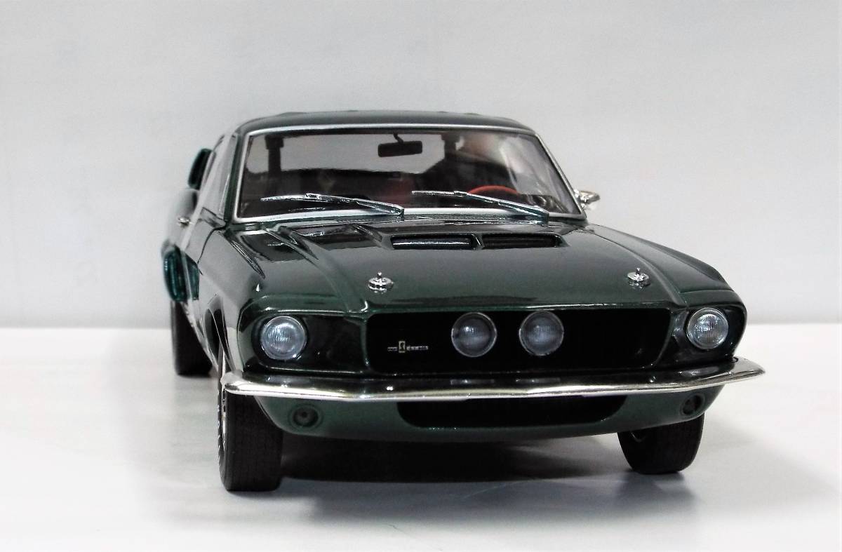 ソリド】1/18 フォード シェルビー マスタング GT500 1967年グリーン
