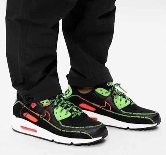 NIKE ナイキ エアマックス90 ワールドワイド CK6474-001 黒緑赤  27cm(27.0cm)｜売買されたオークション情報、yahooの商品情報をアーカイブ公開 - オークファン（aucfan.com）