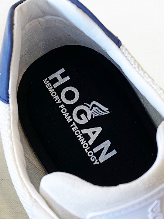 定価5.7万 HOGAN by TOD