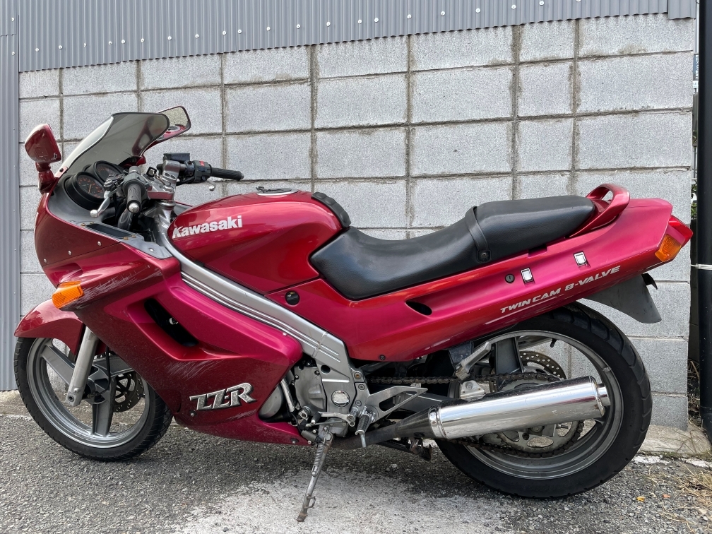 ZZR250 赤色 EX250H-027 エンジン始動 書類あり 点検修理後に☆ZZ-R250