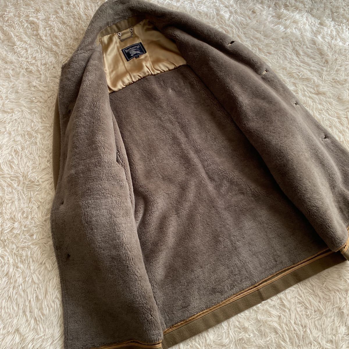 美品】バーバリー BURBERRY メルトンウール素材 ☆極暖 裏地ボア素材 