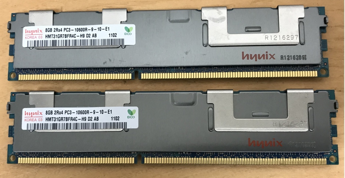 BARRETTE MÈMOIRE HYNIX 8GB DDR3 2RX4 PC3 10600R 9 10 E1 DELL EUR 24,90 BARRETTE MÈMOIRE HYNIX 8GB DDR3 2RX4 PC3 10600R 9 10 E1 DELL EUR 24,90